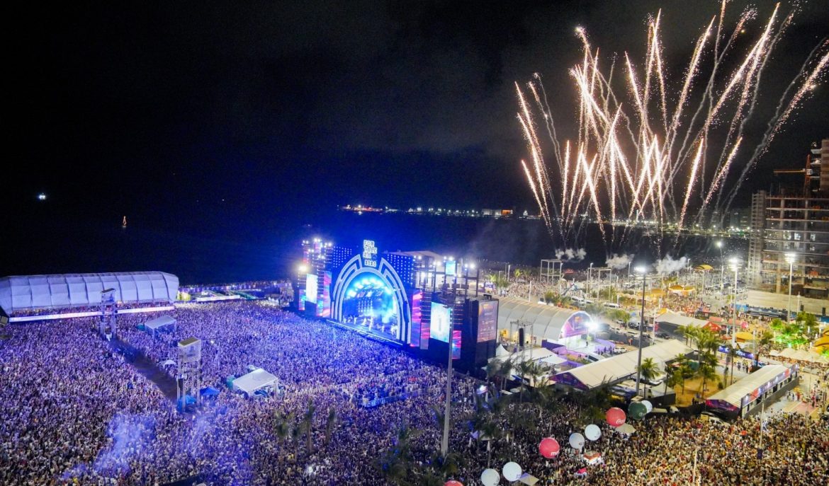 foi a maior festa da virada da história da capital cearense, com três dias de festa