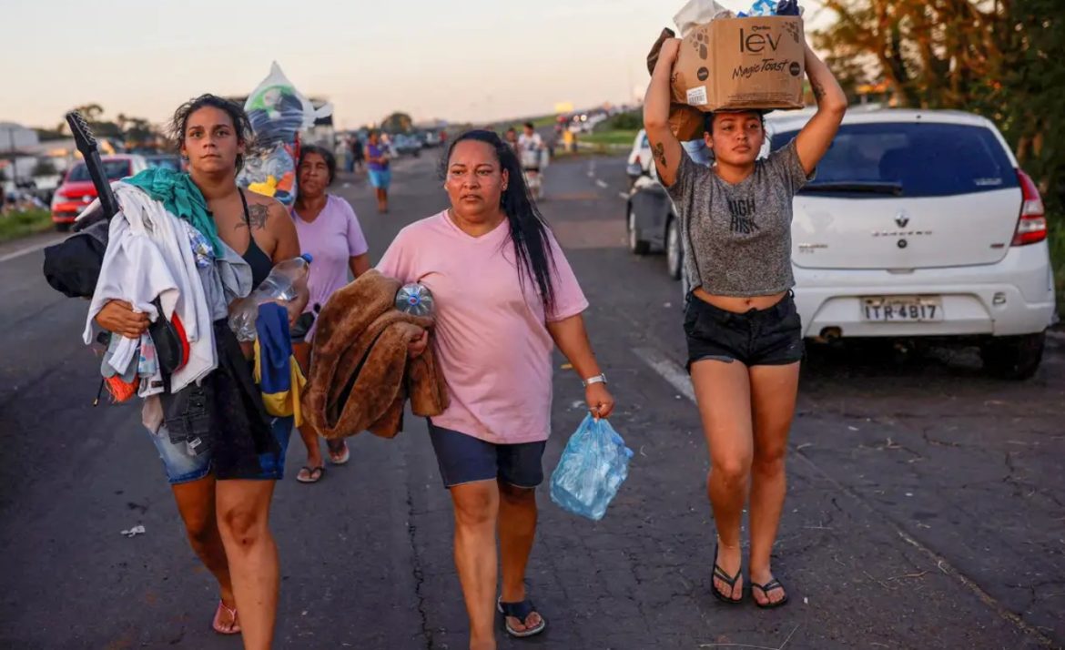 Governo federal anuncia Pix de R$ 5,1 mil para famílias do RS